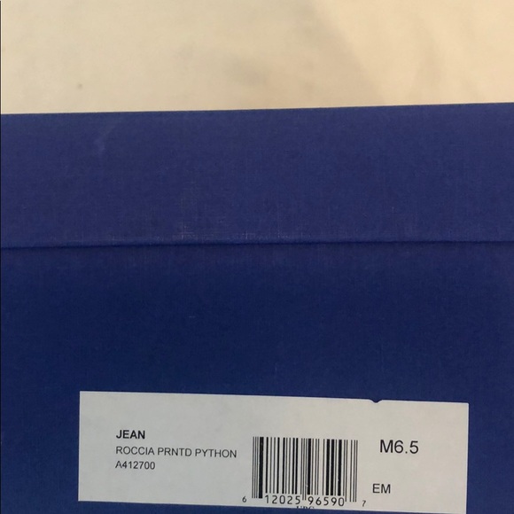 Stuart Weitzman Sz 6.5 in Snake print Wedge - Picture 12 of 12